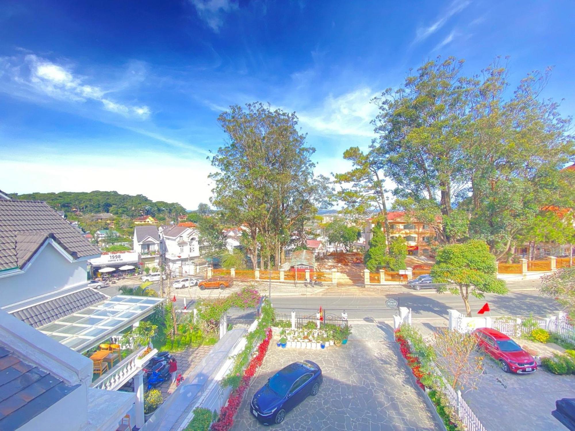 Hoa Mi Condotel Da Lat Buitenkant foto